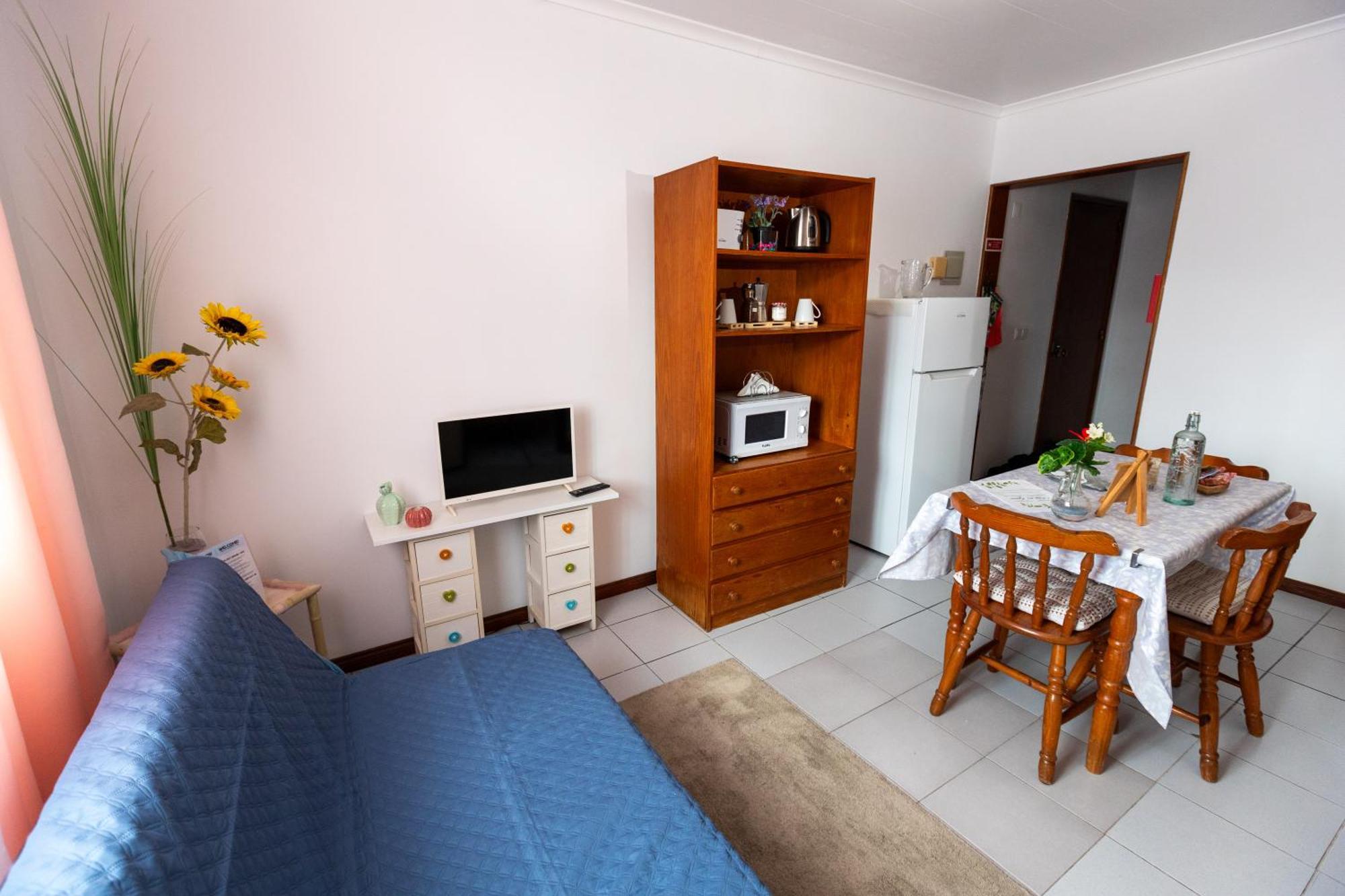 Casa Dos Guerra - Studio Apartments ปอนตาเดลกาดา ภายนอก รูปภาพ